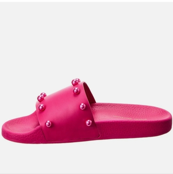 New Stuart Weitzman Supetstud Leather Peonia Pool Slide Sandals NWT Size 7 - Picture 2 of 4